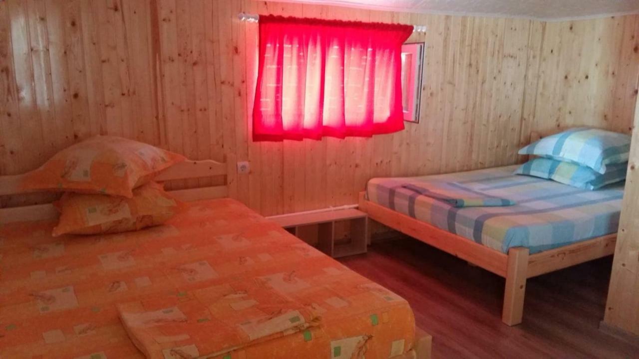 Vila Baciu Hotel Tuzla Luaran gambar