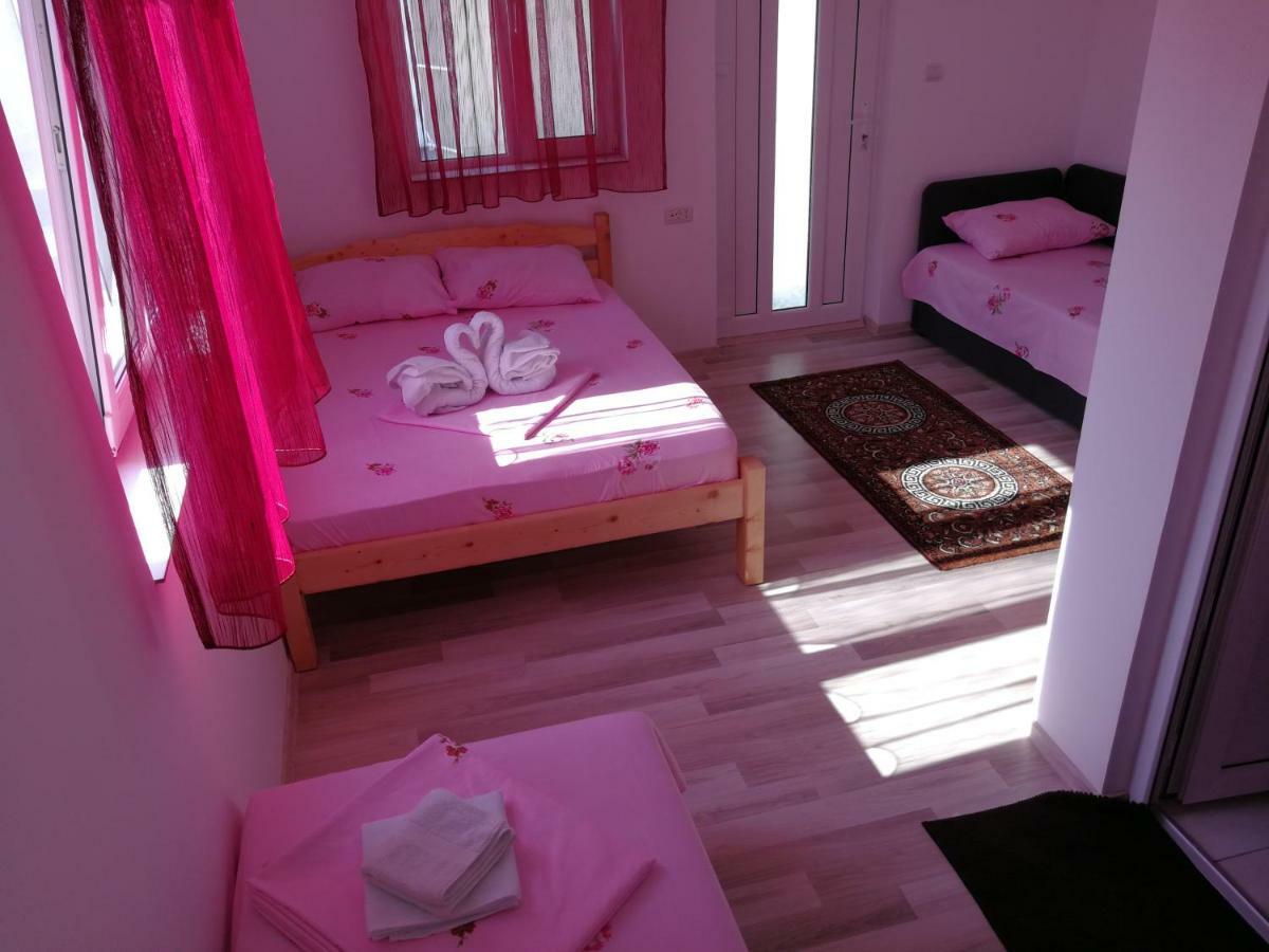 Vila Baciu Hotel Tuzla Luaran gambar