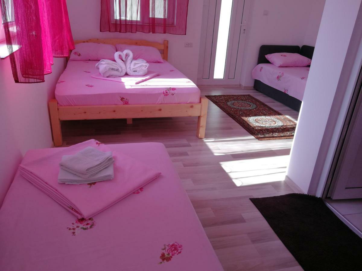 Vila Baciu Hotel Tuzla Luaran gambar